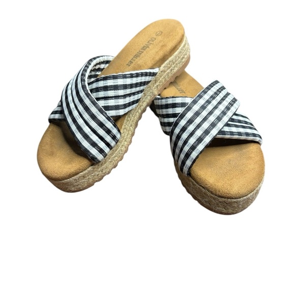 Olivia Miller Women's Cross Strap Espadrille Flatform Slide On 2 Inch Sandals 7 - Picture 6 of 7